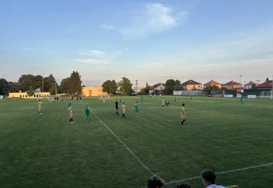 Stěžery - Hořice 2:3 (2:0)
