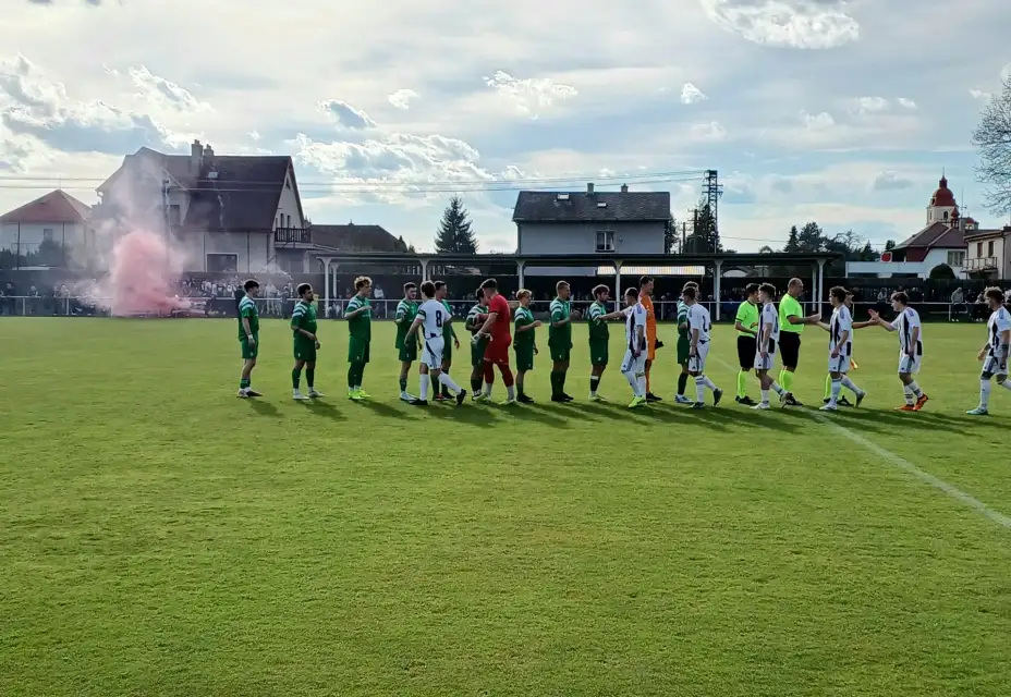 Lázně Bělohrad - Hořice 4:4